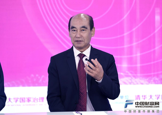 王忠民：数字化全方位渗透 数字经济正加速产业发展